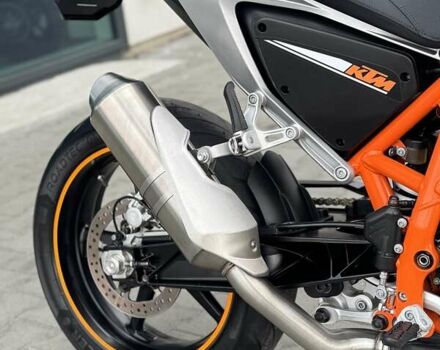 КТМ 690 Duke 2012 у Рівному на Automoto.ua Чорний КТМ 690 Duke, об'ємом двигуна 0.7 л та пробігом 28 тис. км за 5599 $, фото 15 на Automoto.ua