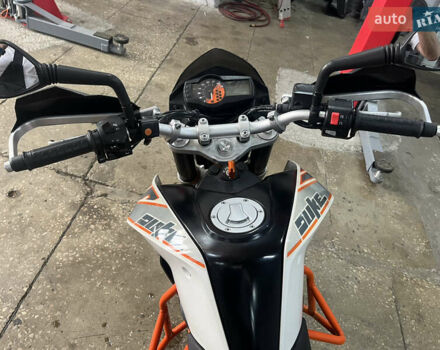 КТМ 690 Duke, об'ємом двигуна 0 л та пробігом 27 тис. км за 6700 $, фото 4 на Automoto.ua