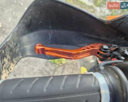 Черный КТМ 690 Enduro, объемом двигателя 0.65 л и пробегом 38 тыс. км за 7000 $, фото 4 на Automoto.ua