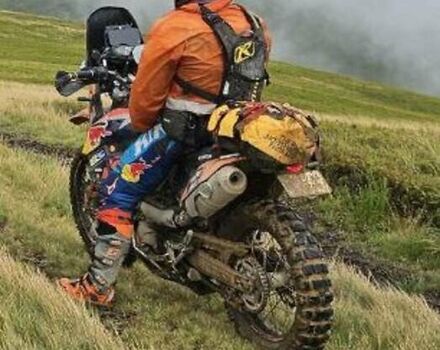 Черный КТМ 690 Enduro, объемом двигателя 0.65 л и пробегом 38 тыс. км за 7000 $, фото 12 на Automoto.ua