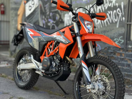 КТМ 690 Enduro, объемом двигателя 0 л и пробегом 1 тыс. км за 14000 $, фото 1 на Automoto.ua