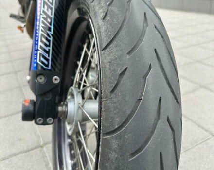 Черный КТМ 690 Supermoto, объемом двигателя 0.65 л и пробегом 36 тыс. км за 5000 $, фото 10 на Automoto.ua