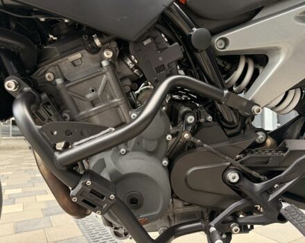 КТМ 790 Duke, объемом двигателя 0.79 л и пробегом 0 тыс. км за 8500 $, фото 9 на Automoto.ua