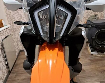 Оранжевый КТМ 890 Adventure R, объемом двигателя 0.08 л и пробегом 3 тыс. км за 17950 $, фото 3 на Automoto.ua