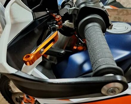 Оранжевый КТМ 890 Adventure R, объемом двигателя 0.08 л и пробегом 3 тыс. км за 17950 $, фото 4 на Automoto.ua