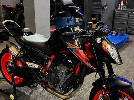 КТМ 890 Duke 2022 у Києві на Automoto.ua Чорний КТМ 890 Duke, об'ємом двигуна 0.89 л та пробігом 9 тис. км за 11400 $, фото 1 на Automoto.ua