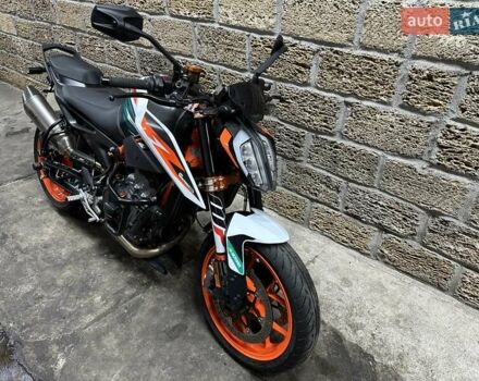 КТМ 890 Duke, объемом двигателя 0 л и пробегом 6 тыс. км за 8500 $, фото 12 на Automoto.ua