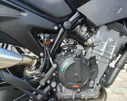 КТМ 890 Duke, объемом двигателя 0.89 л и пробегом 2 тыс. км за 9800 $, фото 16 на Automoto.ua