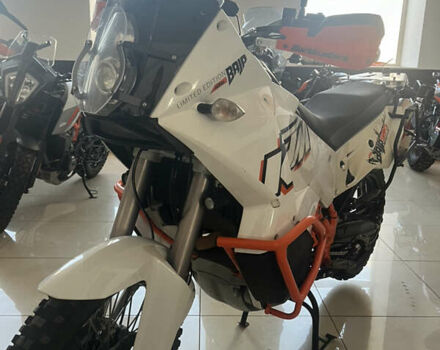 Белый КТМ 990 Adventure, объемом двигателя 1 л и пробегом 23 тыс. км за 9800 $, фото 7 на Automoto.ua