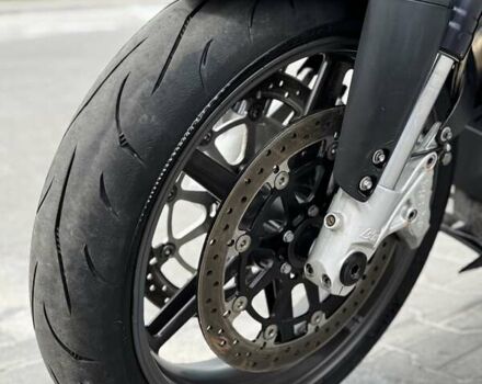 Черный КТМ 990 Super Duke, объемом двигателя 1 л и пробегом 41 тыс. км за 5699 $, фото 17 на Automoto.ua