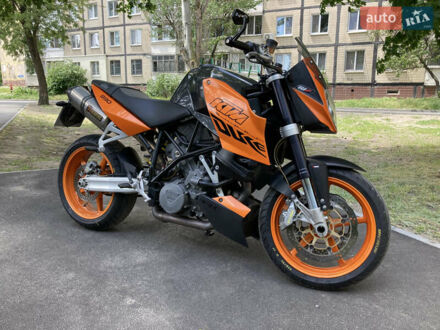 КТМ 990 Super Duke 2005 в Днепре (Днепропетровске) на Automoto.ua КТМ 990 Super Duke, объемом двигателя 0.99 л и пробегом 60 тыс. км за 5500 $, фото 1 на Automoto.ua