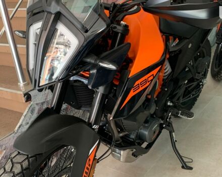 купити нове авто КТМ Адвєнтурє 2023 року від офіційного дилера MOTO-PULSE КТМ фото