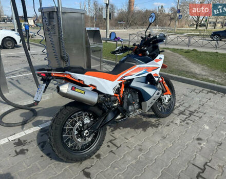 Помаранчевий КТМ Адвєнтурє, об'ємом двигуна 0.89 л та пробігом 1 тис. км за 15500 $, фото 3 на Automoto.ua