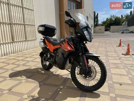 КТМ Адвєнтурє 2021 у Миколаєві на Automoto.ua Помаранчевий КТМ Адвєнтурє, об'ємом двигуна 0.89 л та пробігом 57 тис. км за 8500 $, фото 1 на Automoto.ua