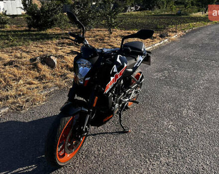 Черный КТМ Дюке, объемом двигателя 0.2 л и пробегом 8 тыс. км за 2600 $, фото 22 на Automoto.ua