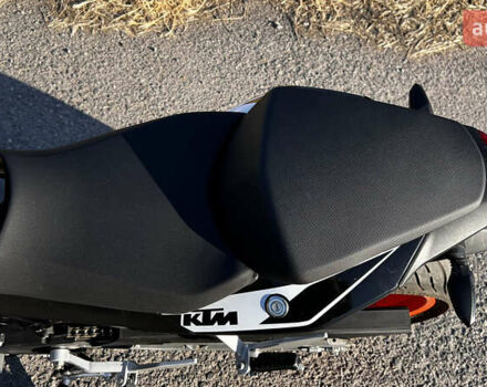 Черный КТМ Дюке, объемом двигателя 0.2 л и пробегом 8 тыс. км за 2600 $, фото 5 на Automoto.ua