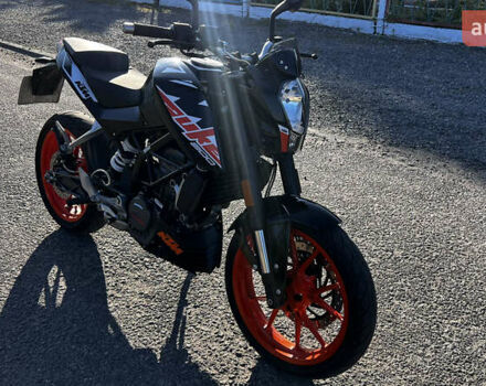 Черный КТМ Дюке, объемом двигателя 0.2 л и пробегом 8 тыс. км за 2600 $, фото 17 на Automoto.ua