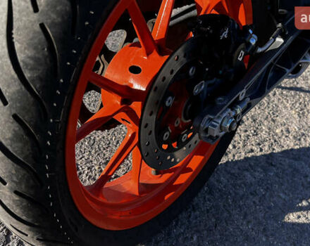 Черный КТМ Дюке, объемом двигателя 0.2 л и пробегом 8 тыс. км за 2600 $, фото 4 на Automoto.ua