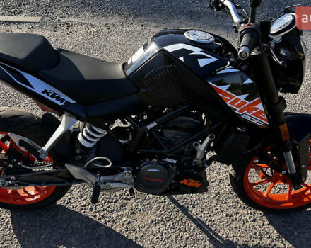 Черный КТМ Дюке, объемом двигателя 0.2 л и пробегом 8 тыс. км за 2600 $, фото 12 на Automoto.ua