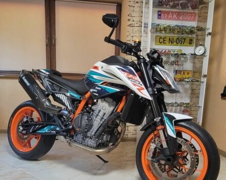 КТМ Дюке, объемом двигателя 0.89 л и пробегом 0 тыс. км за 5000 $, фото 7 на Automoto.ua