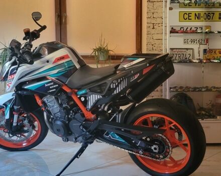 КТМ Дюке, объемом двигателя 0.89 л и пробегом 0 тыс. км за 5000 $, фото 4 на Automoto.ua