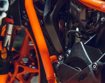 купити нове авто КТМ Дюкє 2025 року від офіційного дилера Никита Александрович КТМ фото