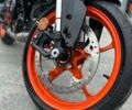 купити нове авто КТМ Дюкє 2025 року від офіційного дилера Дніпромотор КТМ фото