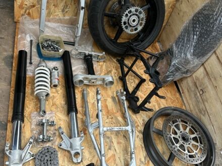 КТМ Дюкє, об'ємом двигуна 0.99 л та пробігом 0 тис. км за 23 $, фото 1 на Automoto.ua