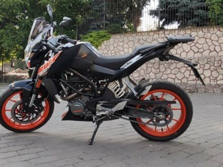 КТМ Дюке, объемом двигателя 0 л и пробегом 9 тыс. км за 2650 $, фото 1 на Automoto.ua