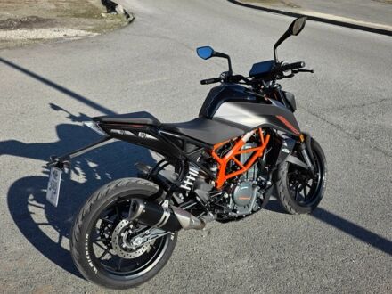 КТМ Дюке, объемом двигателя 0.37 л и пробегом 0 тыс. км за 5000 $, фото 1 на Automoto.ua