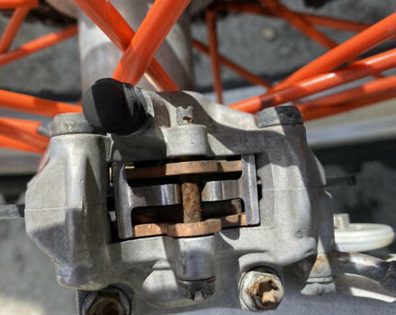 Помаранчевий КТМ Фрірайд, об'ємом двигуна 0.35 л та пробігом 150 тис. км за 7500 $, фото 9 на Automoto.ua