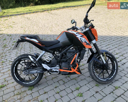 Помаранчевий КТМ Duke 125, об'ємом двигуна 0.13 л та пробігом 26 тис. км за 1850 $, фото 6 на Automoto.ua