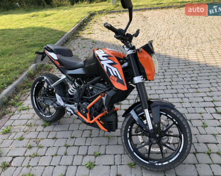 Помаранчевий КТМ Duke 125, об'ємом двигуна 0.13 л та пробігом 26 тис. км за 1850 $, фото 9 на Automoto.ua