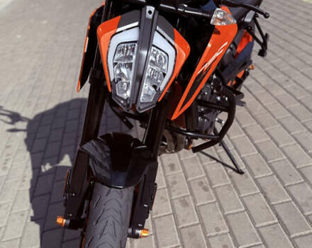 КТМ Duke 790 2019 у Рівному на Automoto.ua Помаранчевий КТМ Duke 790, об'ємом двигуна 0.8 л та пробігом 16 тис. км за 8000 $, фото 2 на Automoto.ua