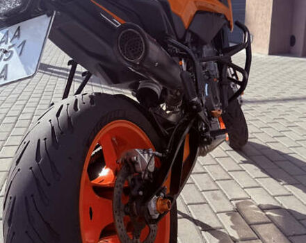 КТМ Duke 790 2019 у Рівному на Automoto.ua Помаранчевий КТМ Duke 790, об'ємом двигуна 0.8 л та пробігом 16 тис. км за 8000 $, фото 13 на Automoto.ua