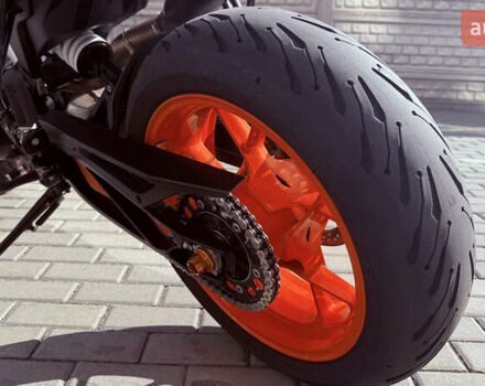 КТМ Duke 790 2019 у Рівному на Automoto.ua Помаранчевий КТМ Duke 790, об'ємом двигуна 0.8 л та пробігом 16 тис. км за 8000 $, фото 21 на Automoto.ua