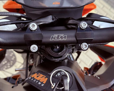 КТМ Duke 790 2019 у Рівному на Automoto.ua Помаранчевий КТМ Duke 790, об'ємом двигуна 0.8 л та пробігом 16 тис. км за 8000 $, фото 35 на Automoto.ua