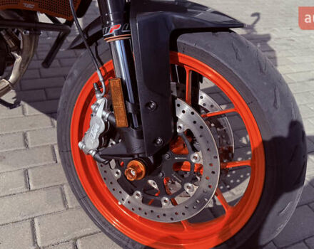 КТМ Duke 790 2019 у Рівному на Automoto.ua Помаранчевий КТМ Duke 790, об'ємом двигуна 0.8 л та пробігом 16 тис. км за 8000 $, фото 24 на Automoto.ua