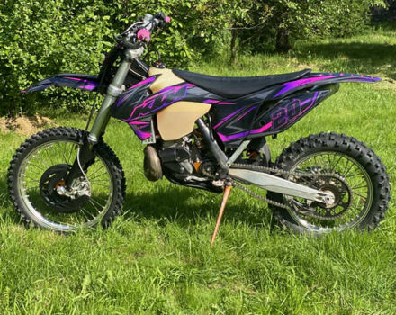 Черный КТМ EXC 250, объемом двигателя 0.25 л и пробегом 6 тыс. км за 4799 $, фото 4 на Automoto.ua