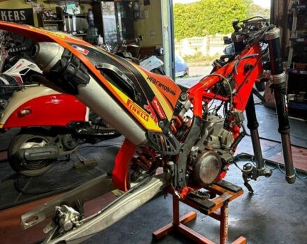 КТМ EXC 300, об'ємом двигуна 0.3 л та пробігом 0 тис. км за 3800 $, фото 6 на Automoto.ua