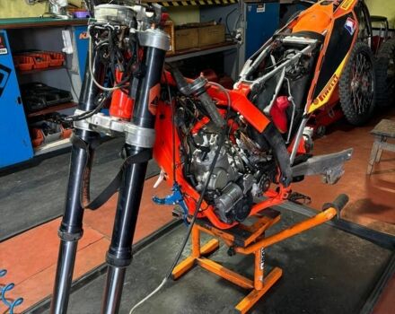 КТМ EXC 300, об'ємом двигуна 0.3 л та пробігом 0 тис. км за 3800 $, фото 7 на Automoto.ua