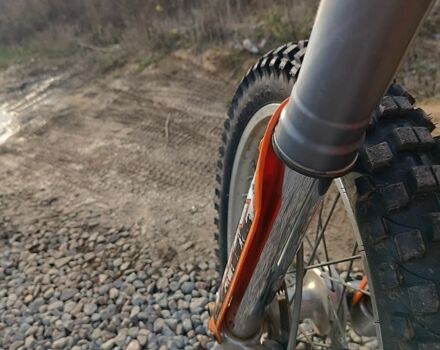 КТМ EXC 450, объемом двигателя 0.45 л и пробегом 0 тыс. км за 2600 $, фото 8 на Automoto.ua