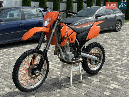КТМ EXC 450 2007 у Сторожинце на Automoto.ua Помаранчевий КТМ EXC 450, об'ємом двигуна 0.45 л та пробігом 1 тис. км за 3000 $, фото 1 на Automoto.ua