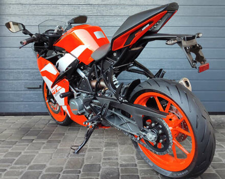Помаранчевий КТМ RC 125, об'ємом двигуна 0.12 л та пробігом 11 тис. км за 2500 $, фото 6 на Automoto.ua