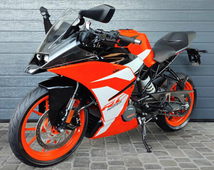 Оранжевый КТМ RC 125, объемом двигателя 0.12 л и пробегом 11 тыс. км за 2500 $, фото 2 на Automoto.ua