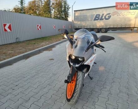 Білий КТМ RC 390, об'ємом двигуна 0.39 л та пробігом 20 тис. км за 3999 $, фото 15 на Automoto.ua