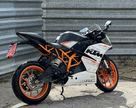 Белый КТМ RC 390, объемом двигателя 0.37 л и пробегом 30 тыс. км за 3333 $, фото 2 на Automoto.ua