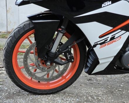 КТМ RC 390, объемом двигателя 0.37 л и пробегом 0 тыс. км за 3799 $, фото 12 на Automoto.ua