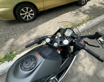 КТМ RC 390, объемом двигателя 0.39 л и пробегом 8 тыс. км за 3300 $, фото 3 на Automoto.ua