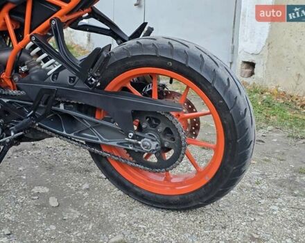 КТМ RC 390 2017 у Тернополі на Automoto.ua Помаранчевий КТМ RC 390, об'ємом двигуна 0.37 л та пробігом 10 тис. км за 3999 $, фото 16 на Automoto.ua
